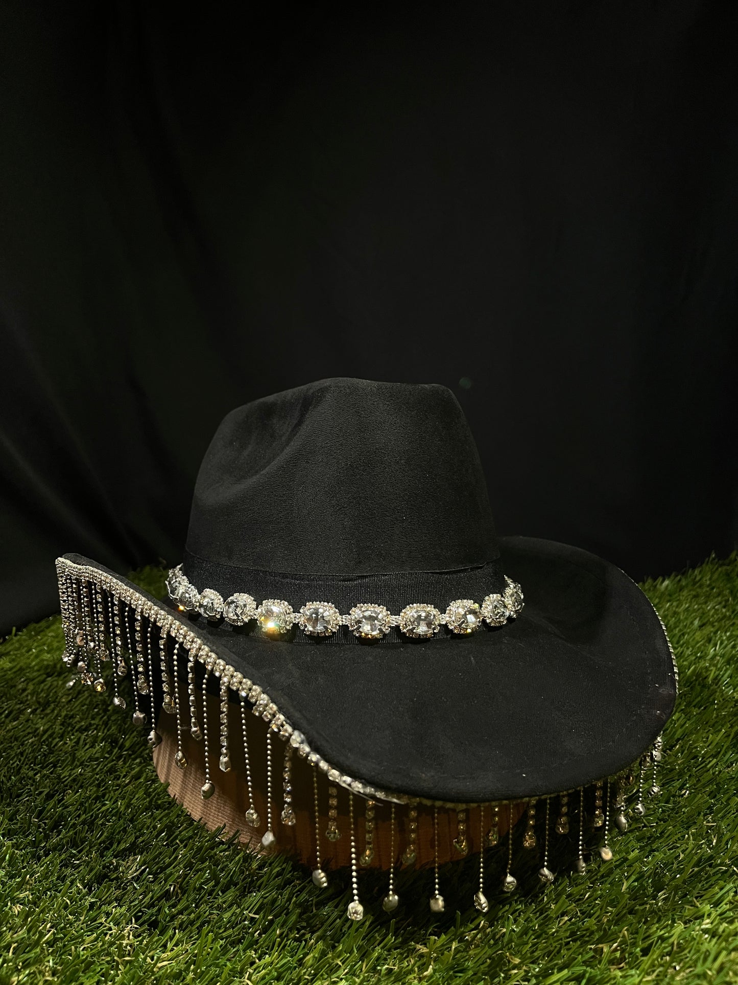 β¨π€ Bedazzled Chandelier Shine Black Western Hat β High-Gloss Crystal Sparkle, Glam Cowgirl/Cowboy Style