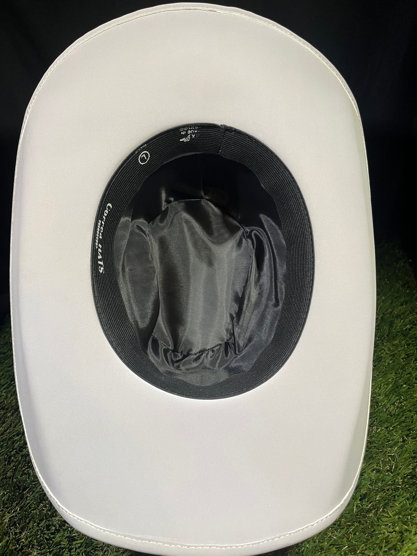 Classic Ivory White Hat