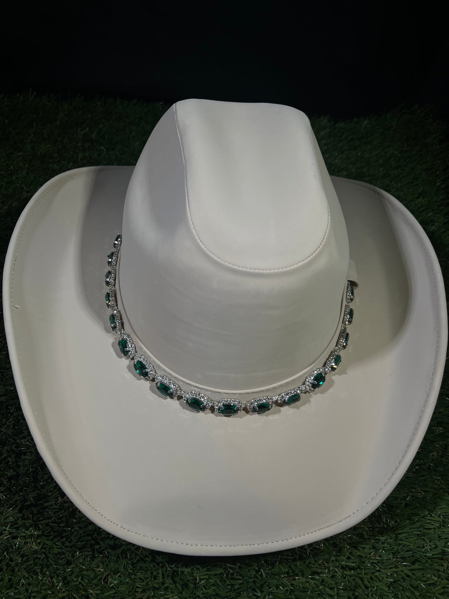 Ivory Emerald Green Diamond Hat