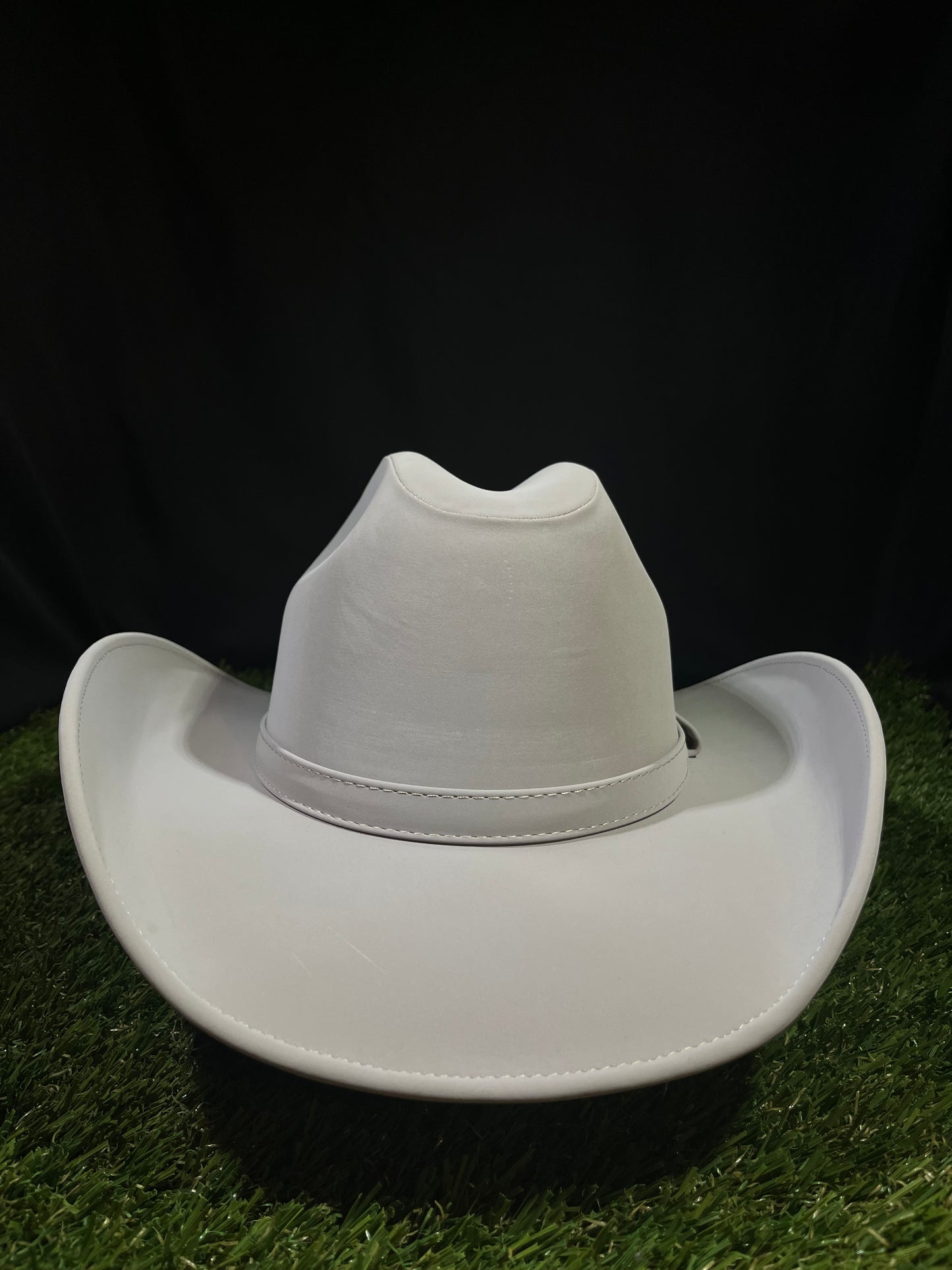 Classic Ivory White Hat