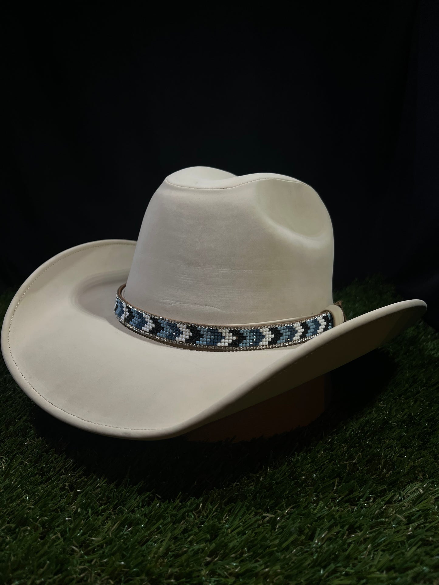 Ivory Spirit Trail Hat