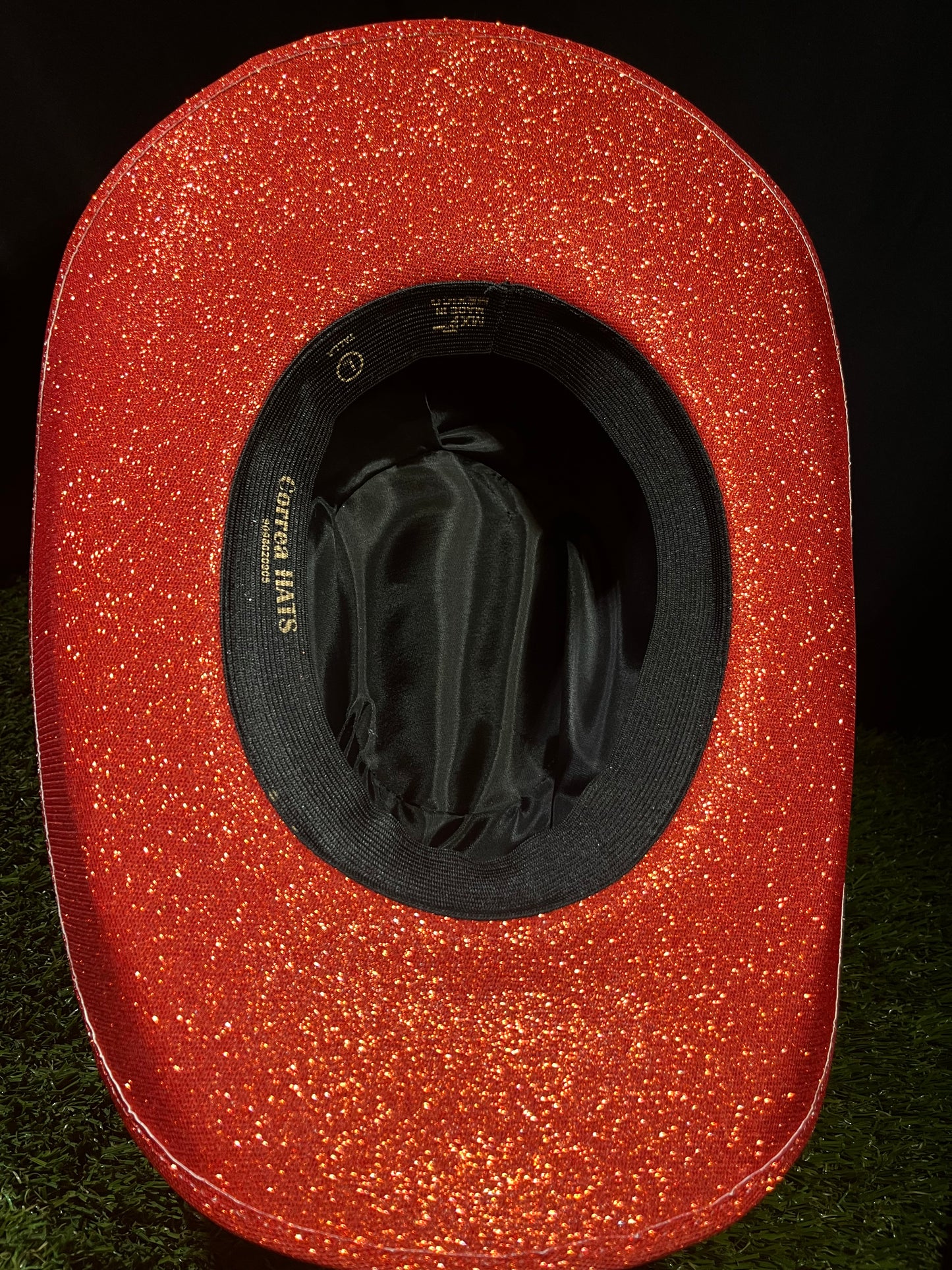 Crimson Classic Shine Hat