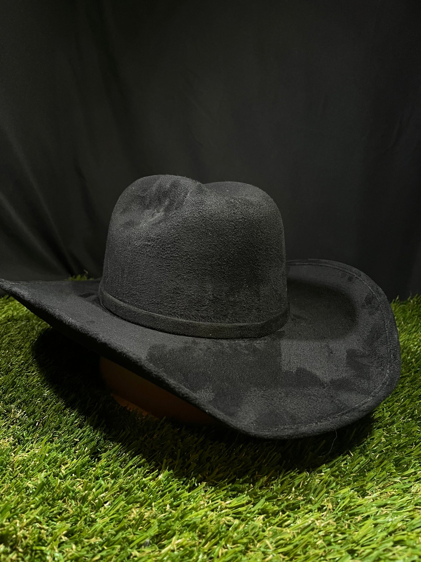 Classic Black Suede Silverton Cowboy Cowgirl Hat