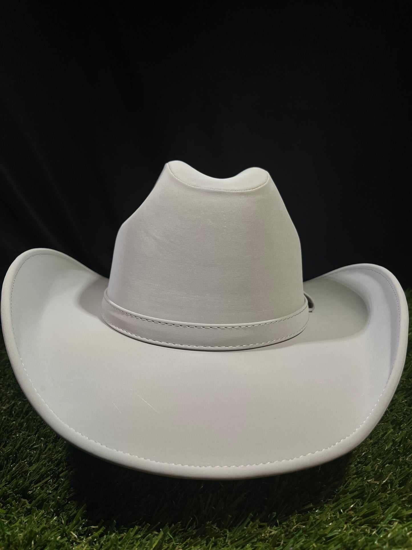 Classic Ivory White Hat