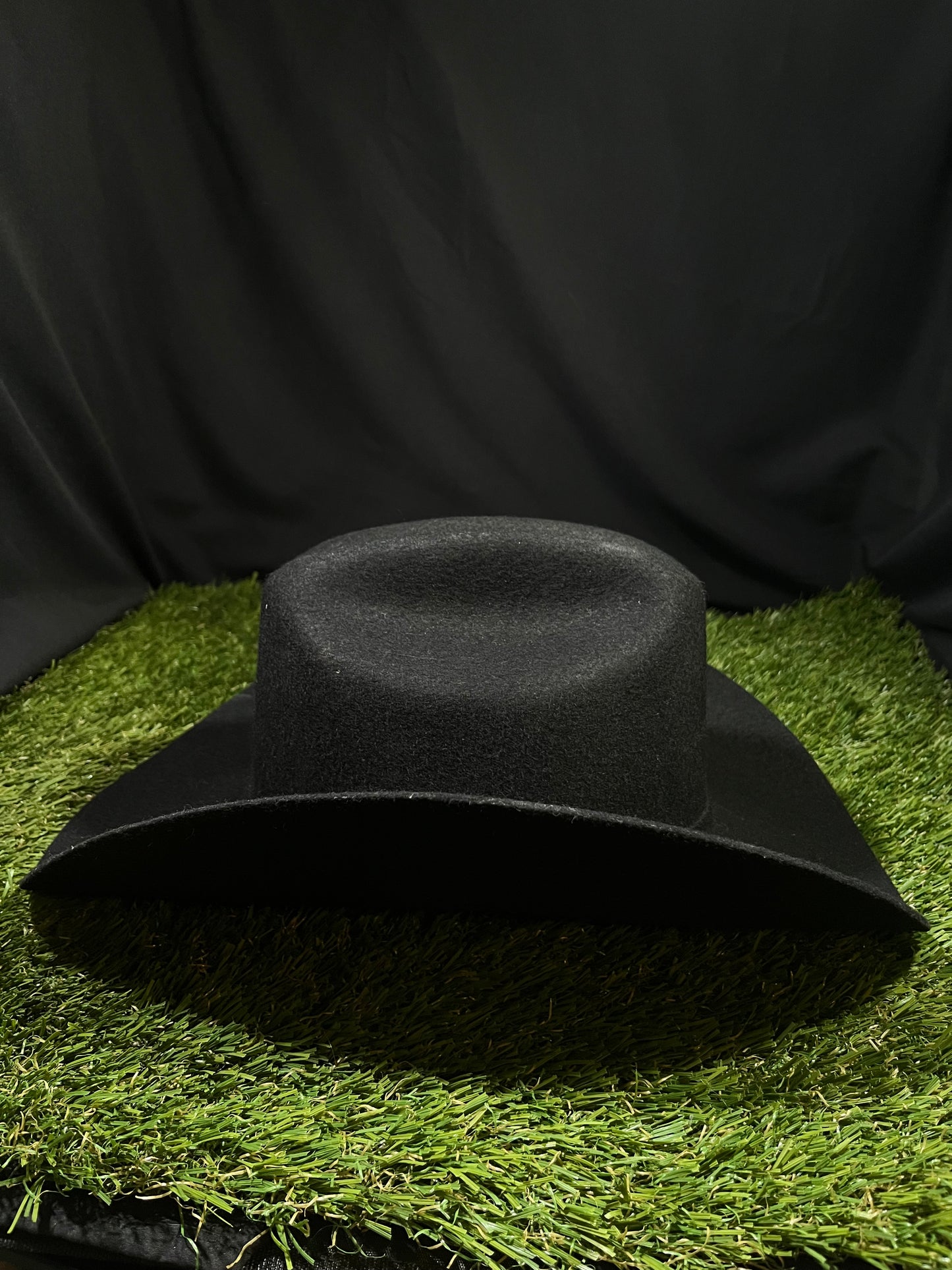 Classic Felt Cowboy Cowgirl Hat- Black