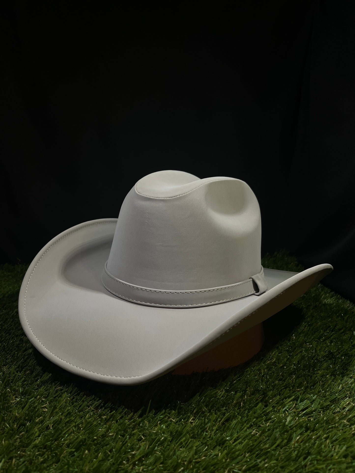 Classic Ivory White Hat
