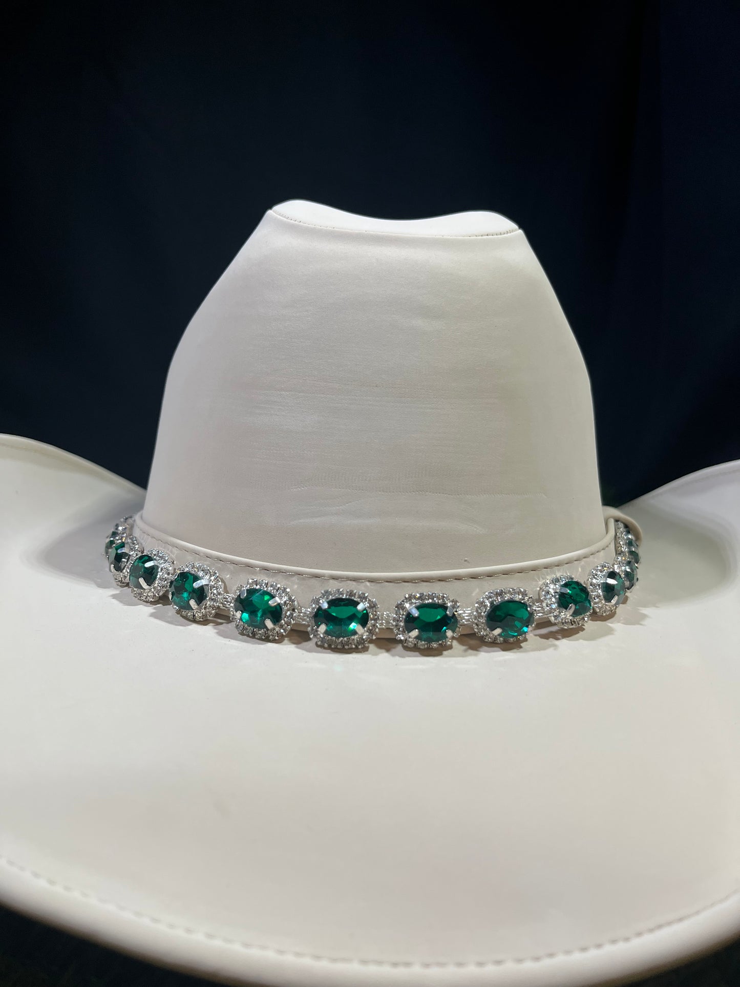 Ivory Emerald Green Diamond Hat