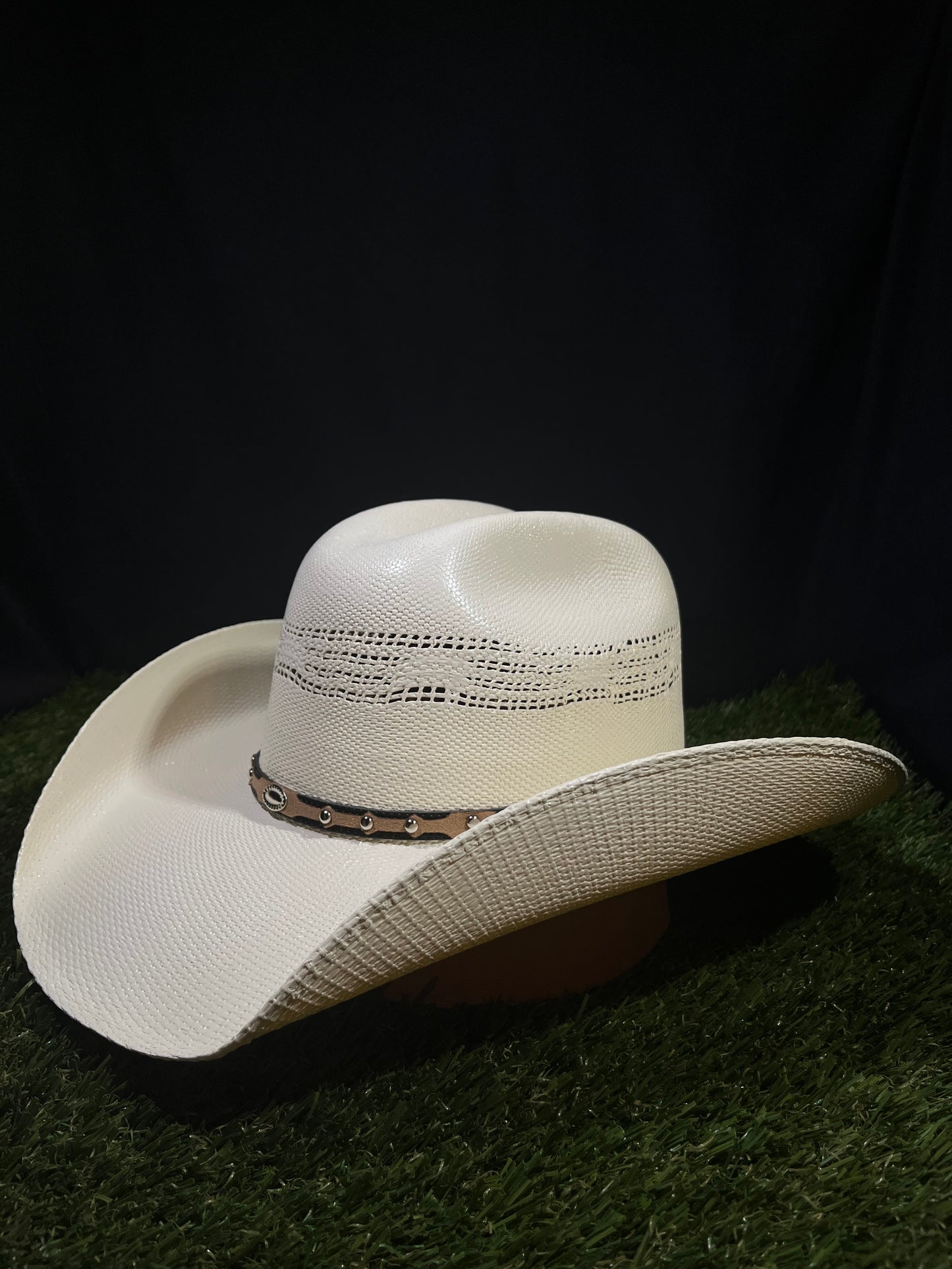 White Bull-Hide Bangora Cowboy/Cowgirl Hat – Premium Western Straw | Correa Hats