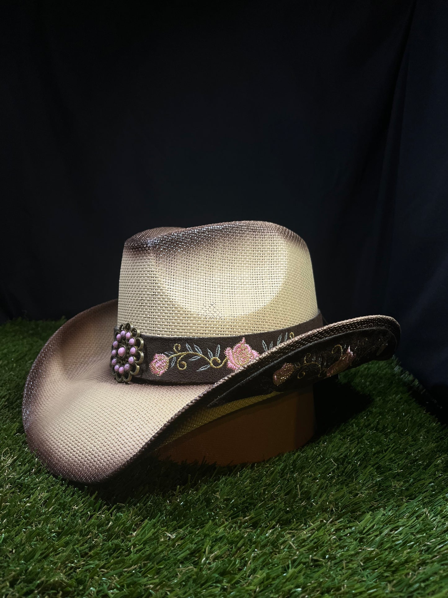 Pink Flower Straw Western Women’s Cowboy, Vintage Wide-Brimmed light brown Hat
