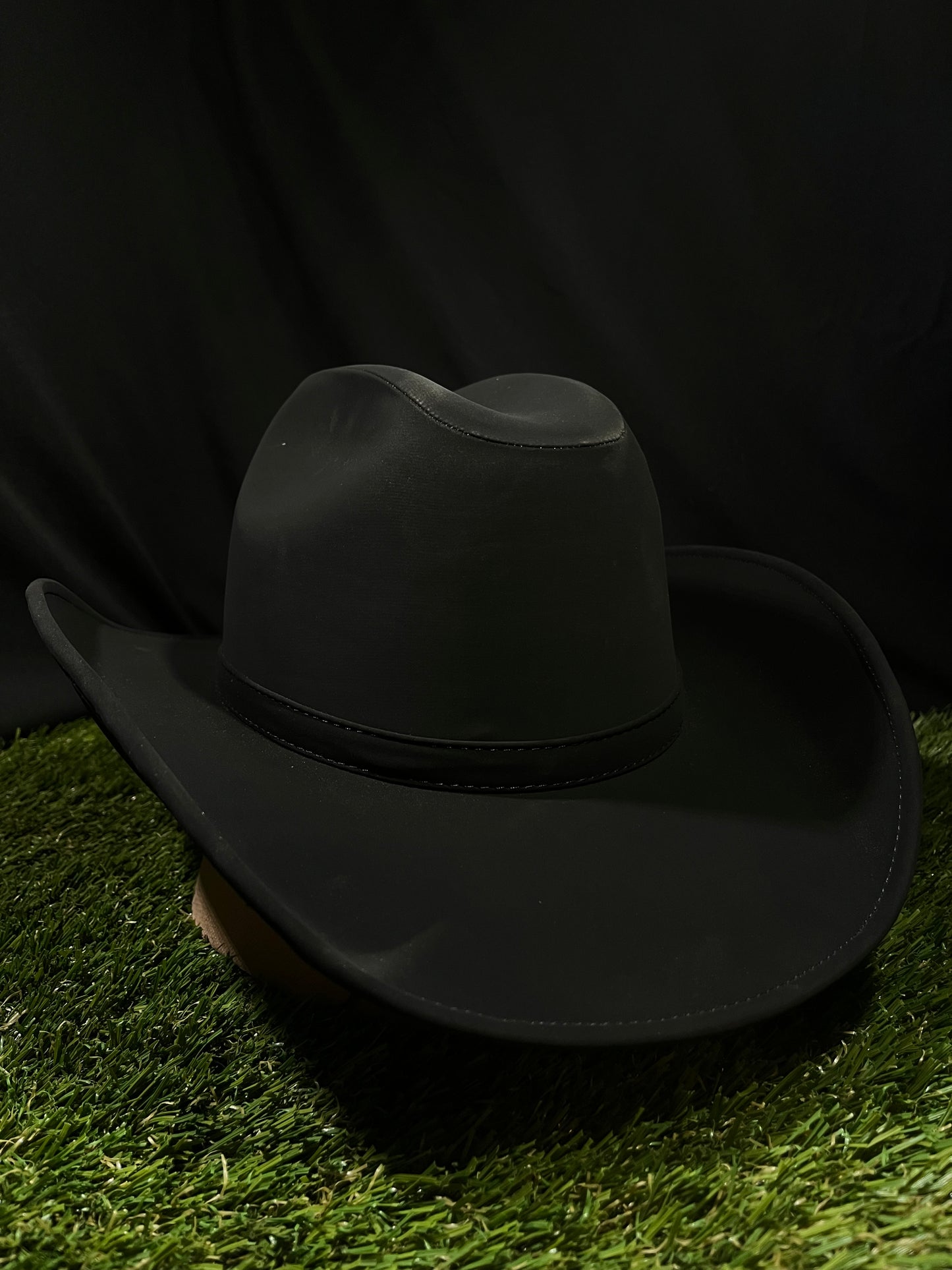 The Class Modern Cowboy- Black