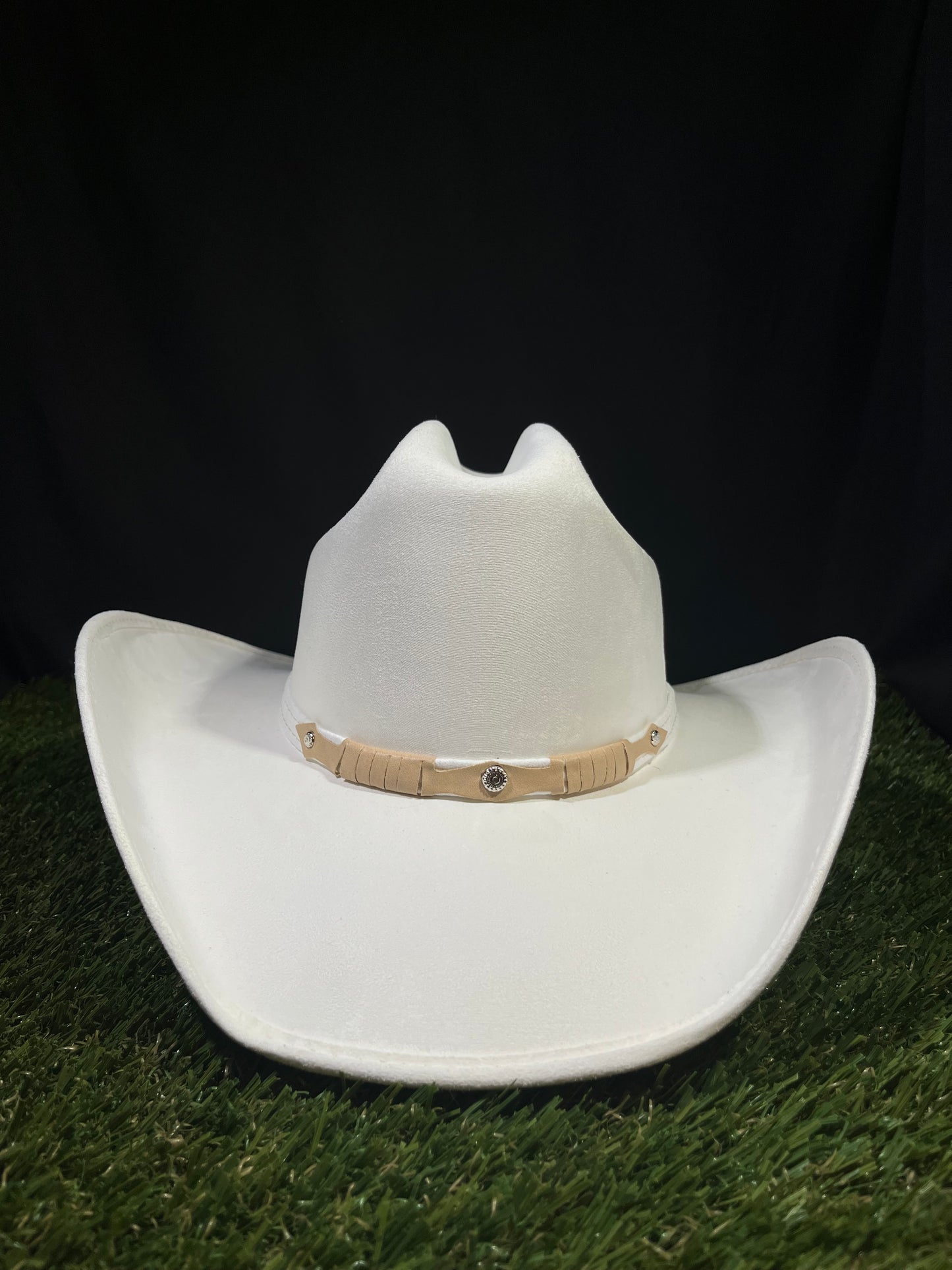 Timeless White Felt Cowboy Cowgirl Hat