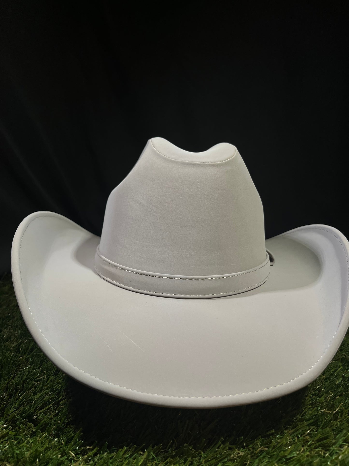 Classic Ivory White Hat