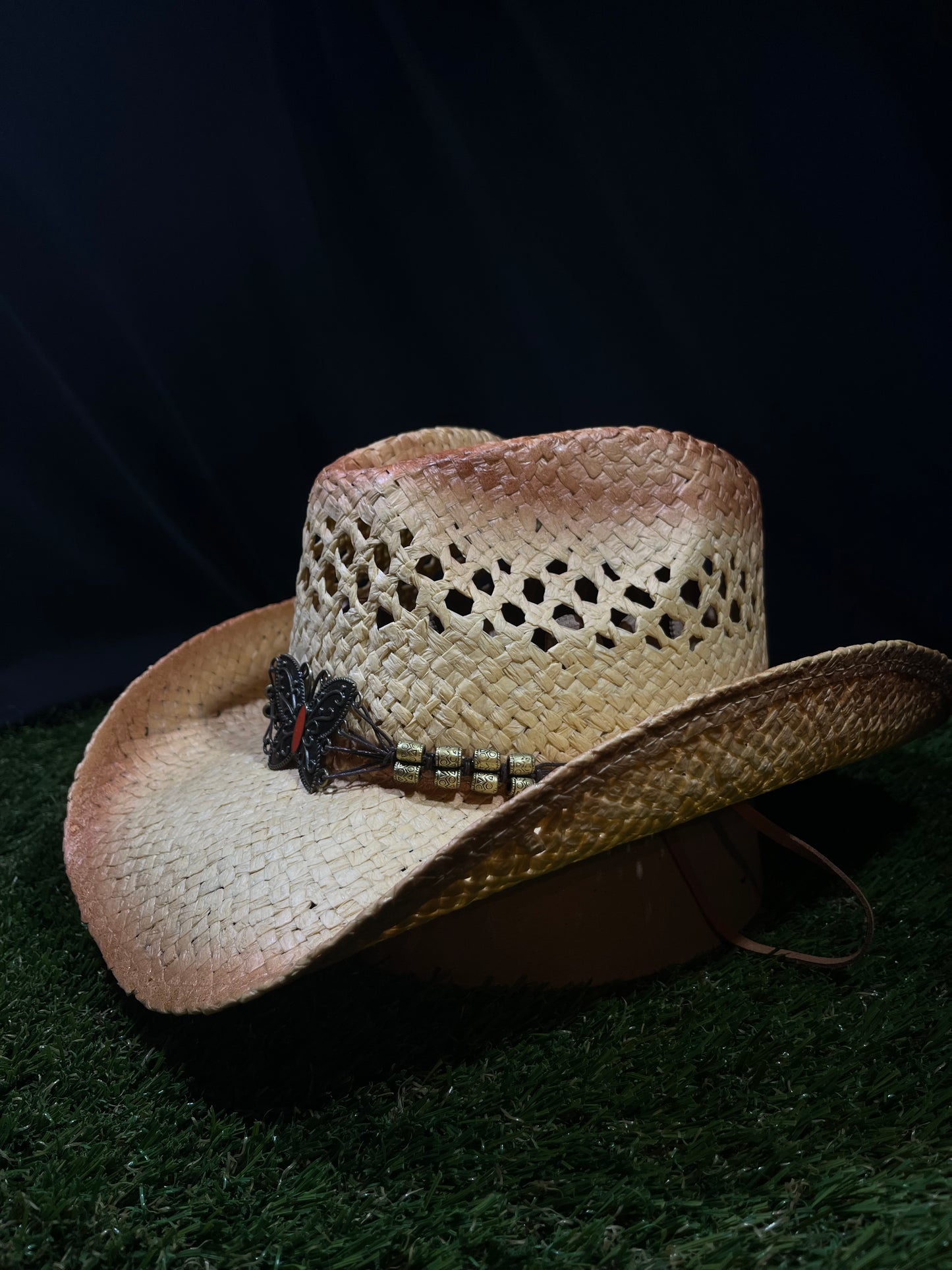 Natural Ventilated Straw Cowboy/Cowgirl Hat with Chrome Butterfly Band – Bendable Brim | Correa Hats