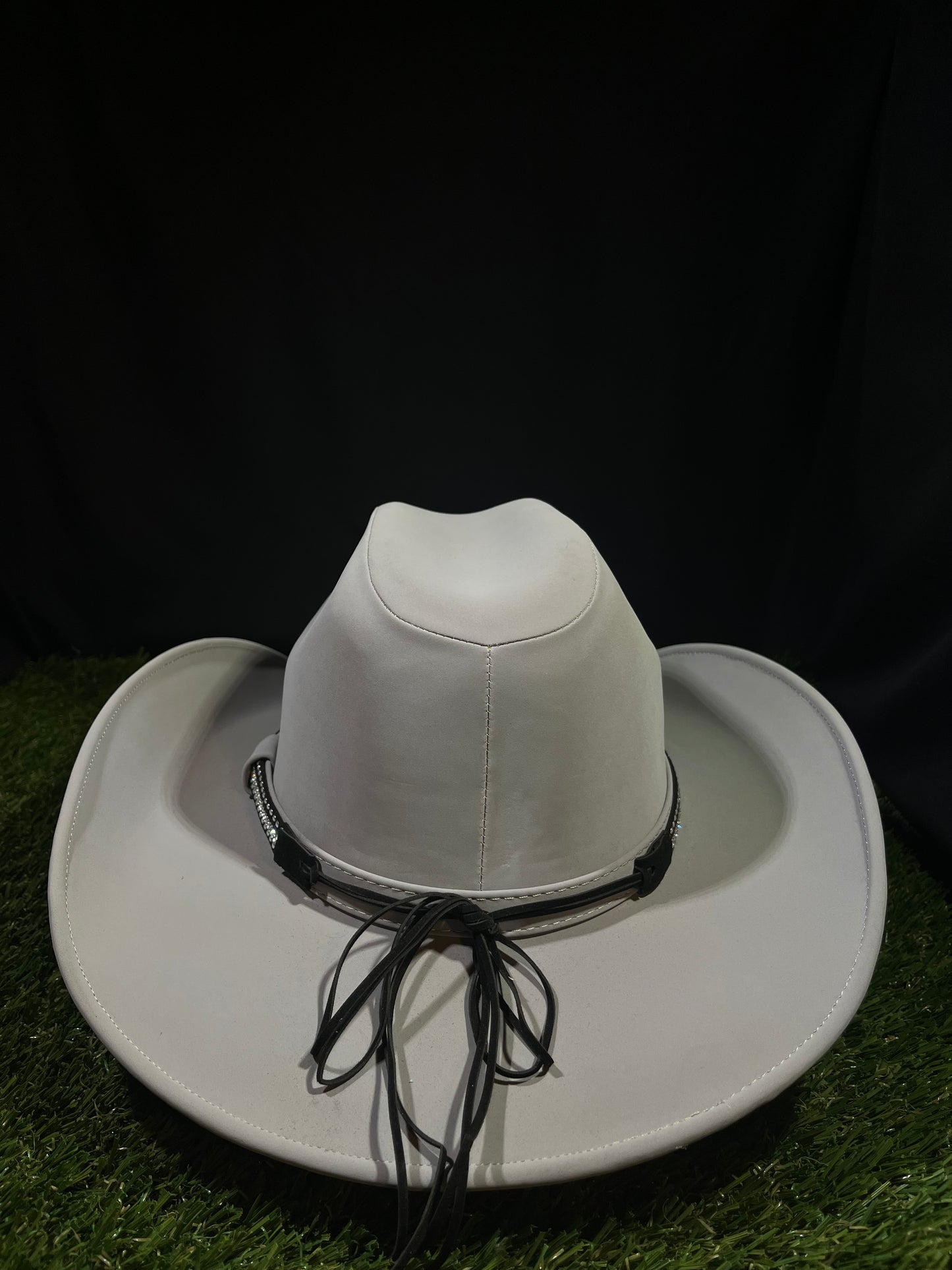 Ivory Nightfall Black Diamond Hat